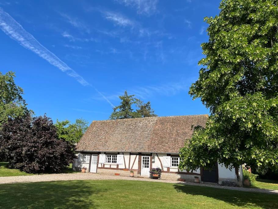 Le Colombage, Jolie Longere Pres De Giverny Eure Hardencourt-Cocherel Luaran gambar