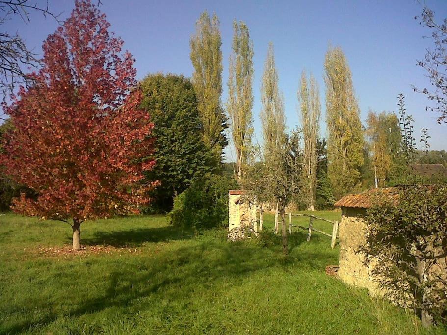 Le Colombage, Jolie Longere Pres De Giverny Eure Hardencourt-Cocherel Luaran gambar
